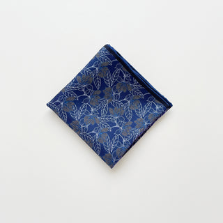 Folded men’s silk neckerchief scarf 53cm, double-sided blue and purple floral print with hand-rolled edges, luxury square accessory